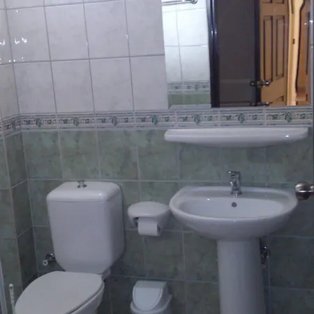 萨利森公寓酒店 阿拉尼亚